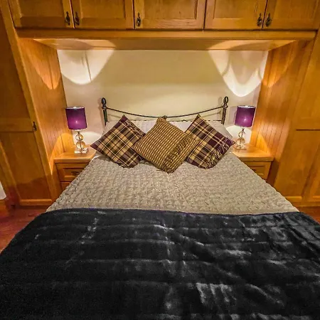 Cathedral Apartment Inverness Exterior photo